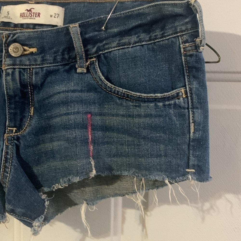 Hollister Jr girls shorts. - Picture 2 of 3